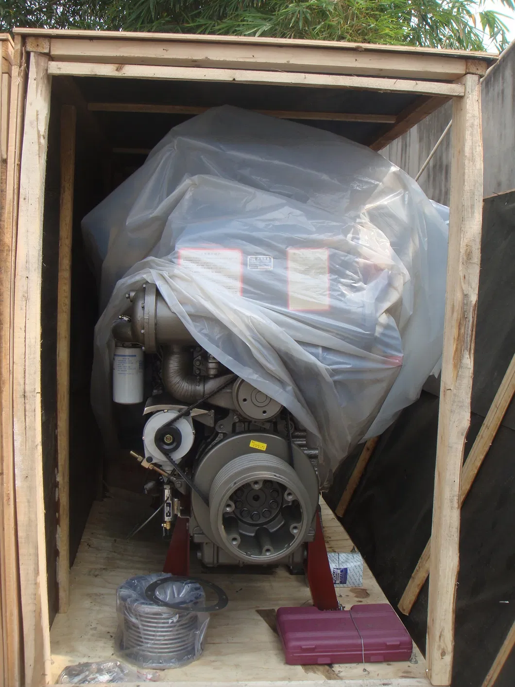 540HP Yuchai Marine Diesel Engine 1800rpm 540HP Fishing Boat Engine