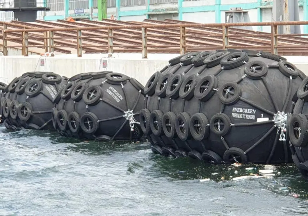 Evergreen Marine Pneumatic Yokohama Rubber Fender Price