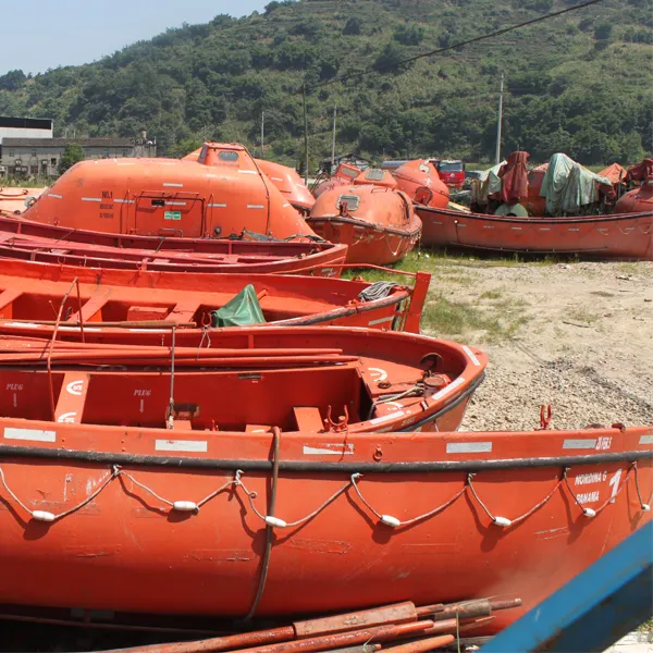 Second Hand Marine Lifesaving Equipment Solas Fibergalss Used Lifeboat for Sale